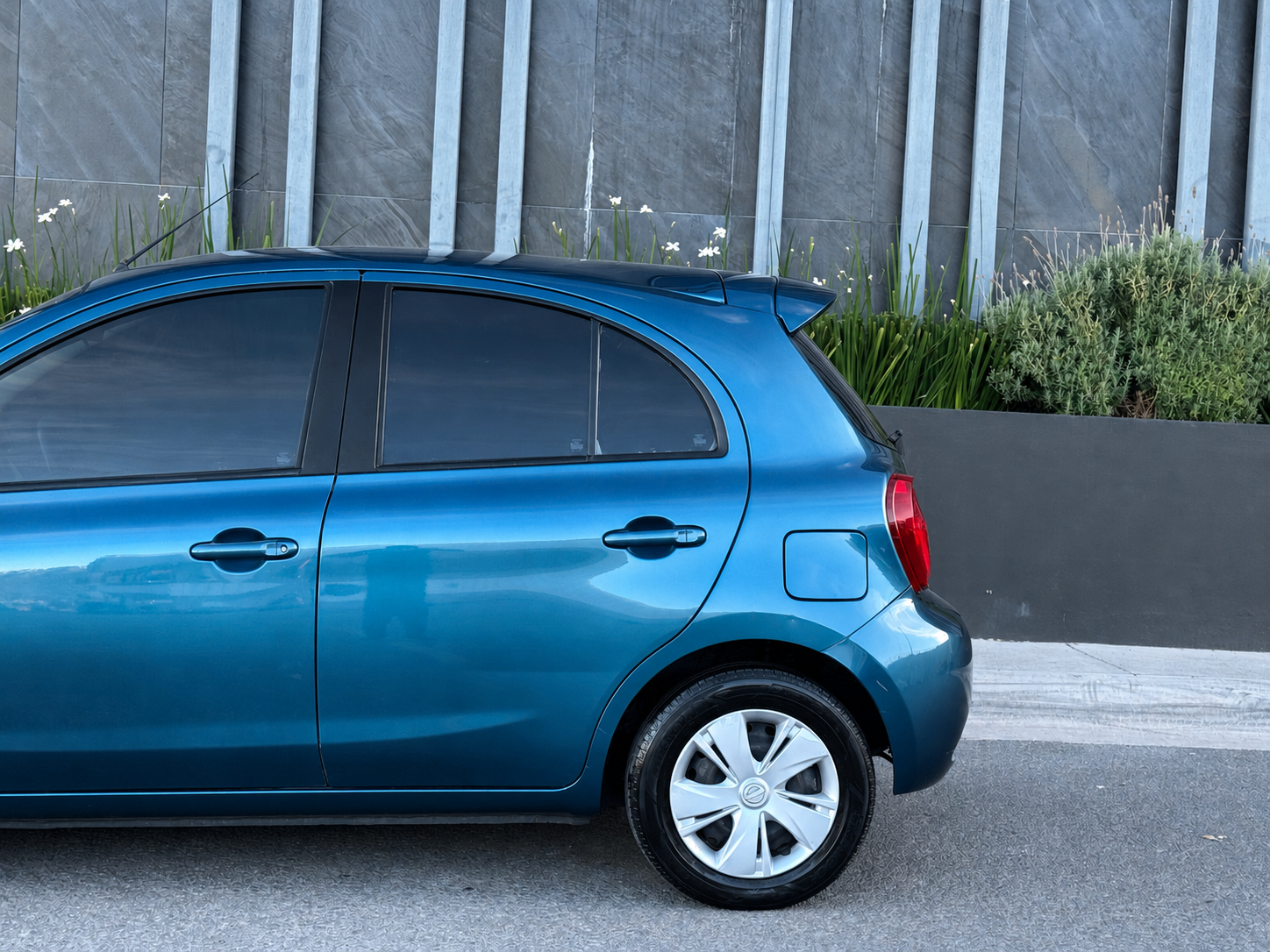 Nissan March SENSE