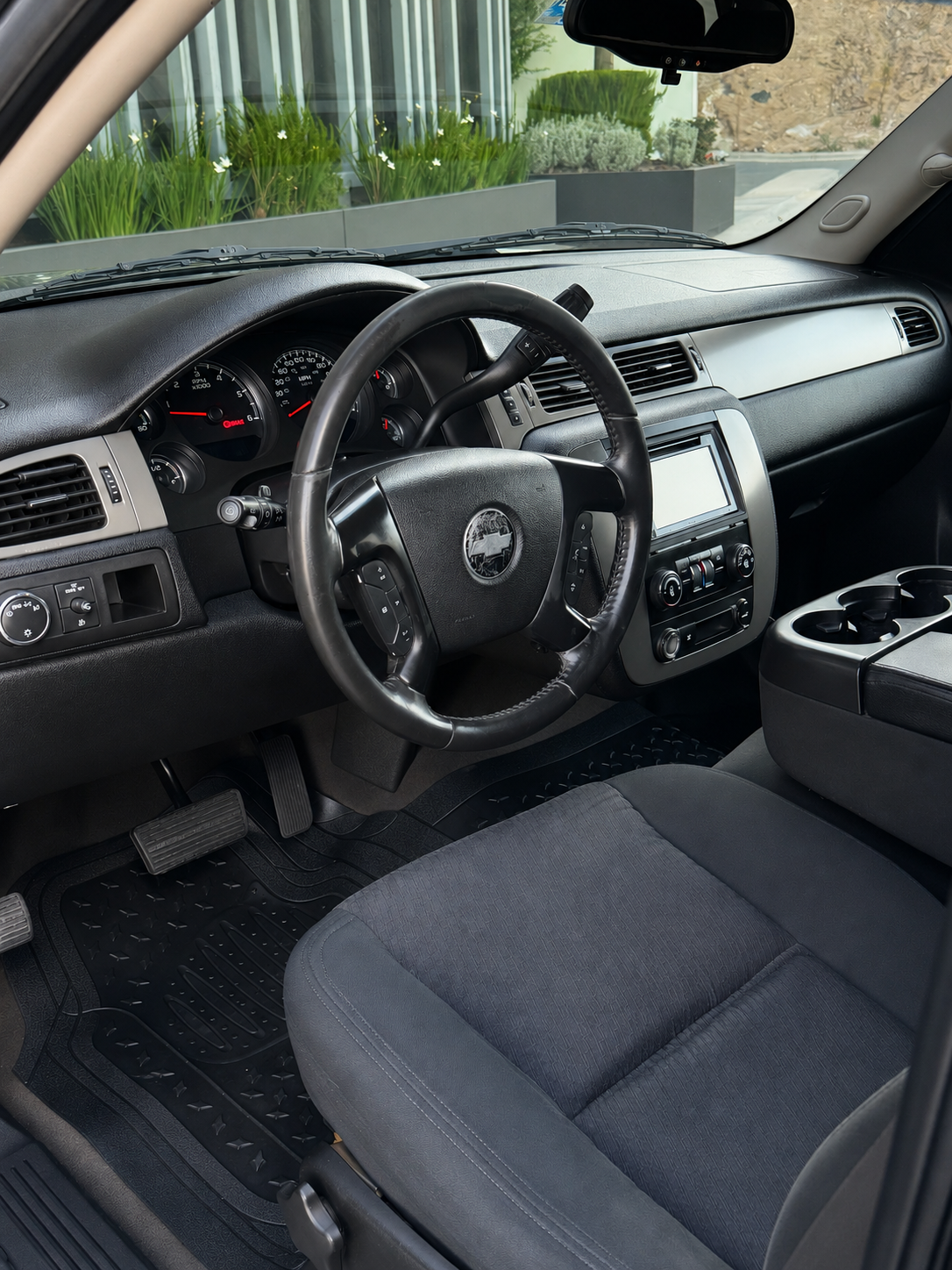 Chevrolet TAHOE LT