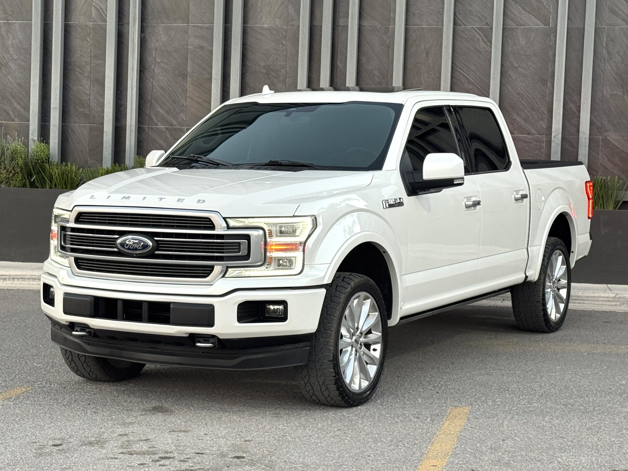 Ford F-150 LIMITED