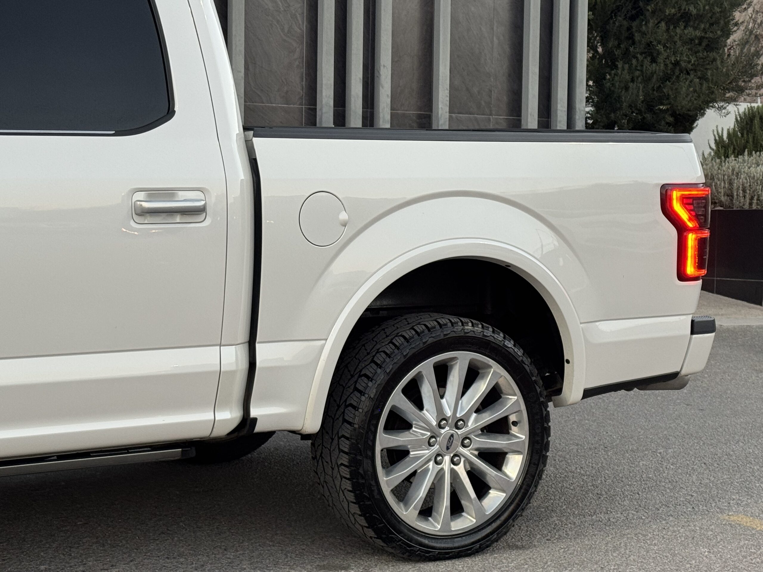 Ford F-150 LIMITED