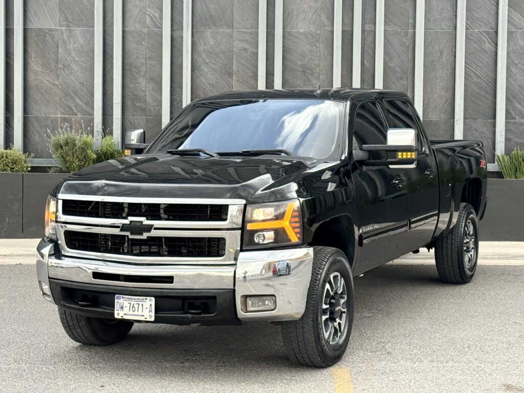 Chevrolet Silverado DURAMEZ LTZ