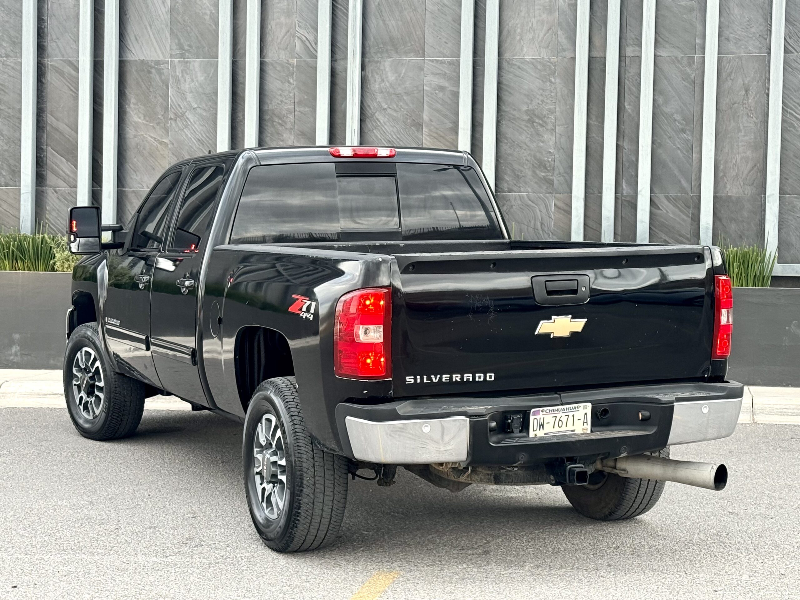 Chevrolet Silverado DURAMEZ LTZ