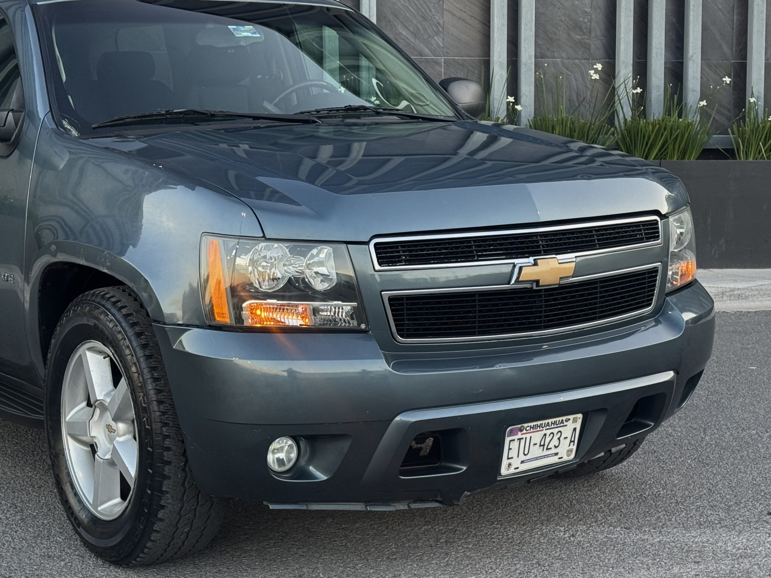 Chevrolet TAHOE LT