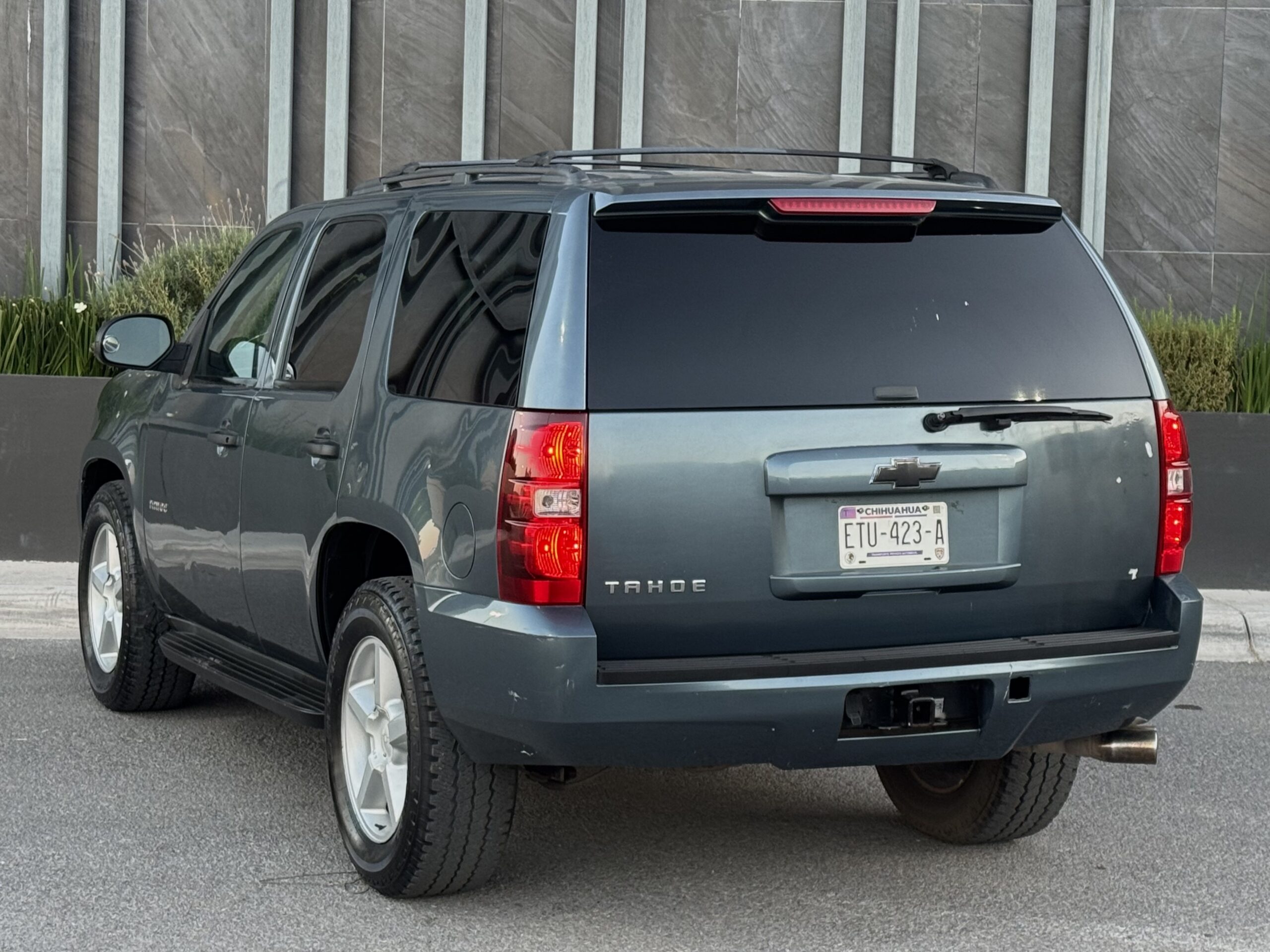 Chevrolet TAHOE LT
