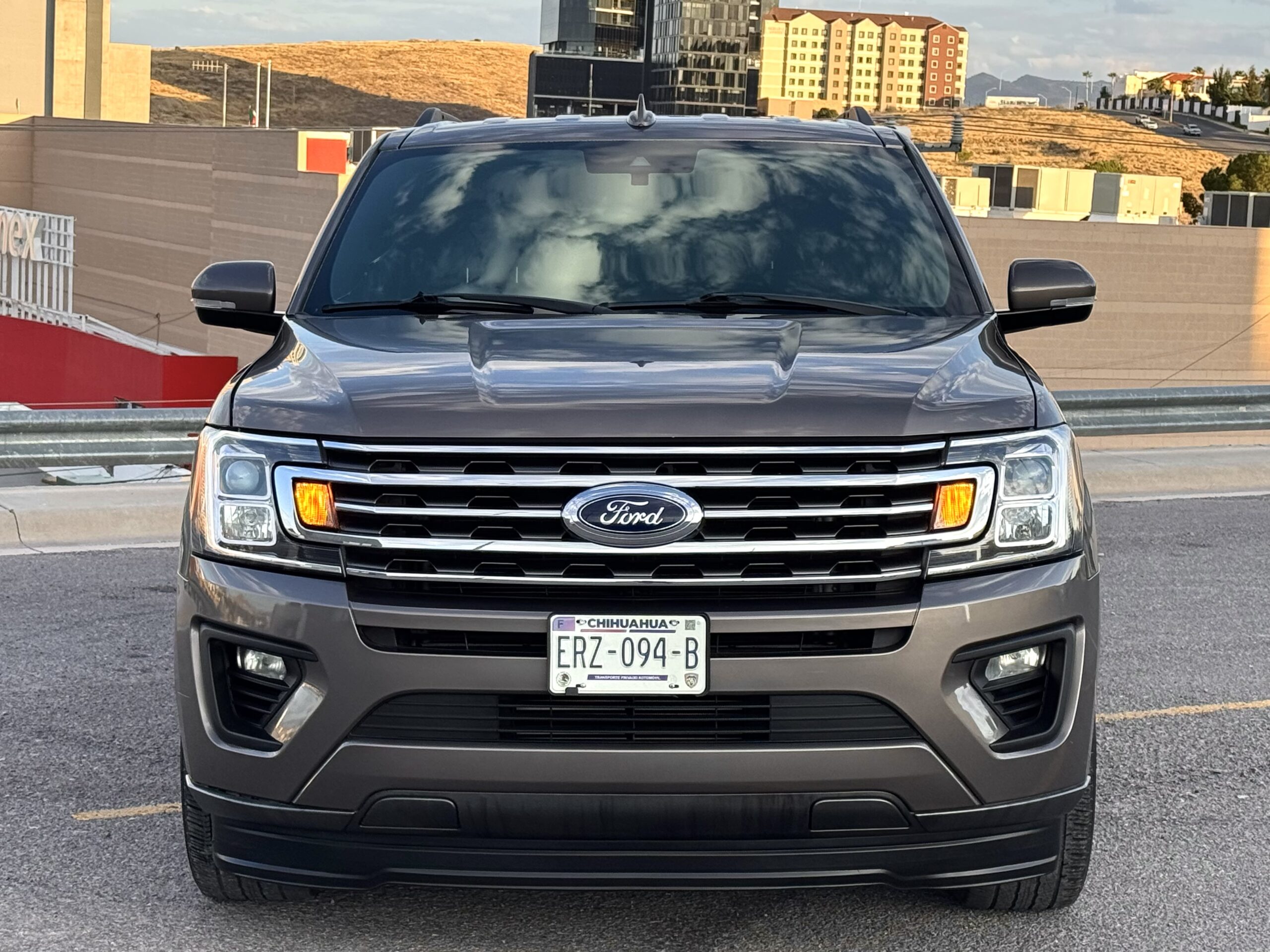 Ford Expedition XLT