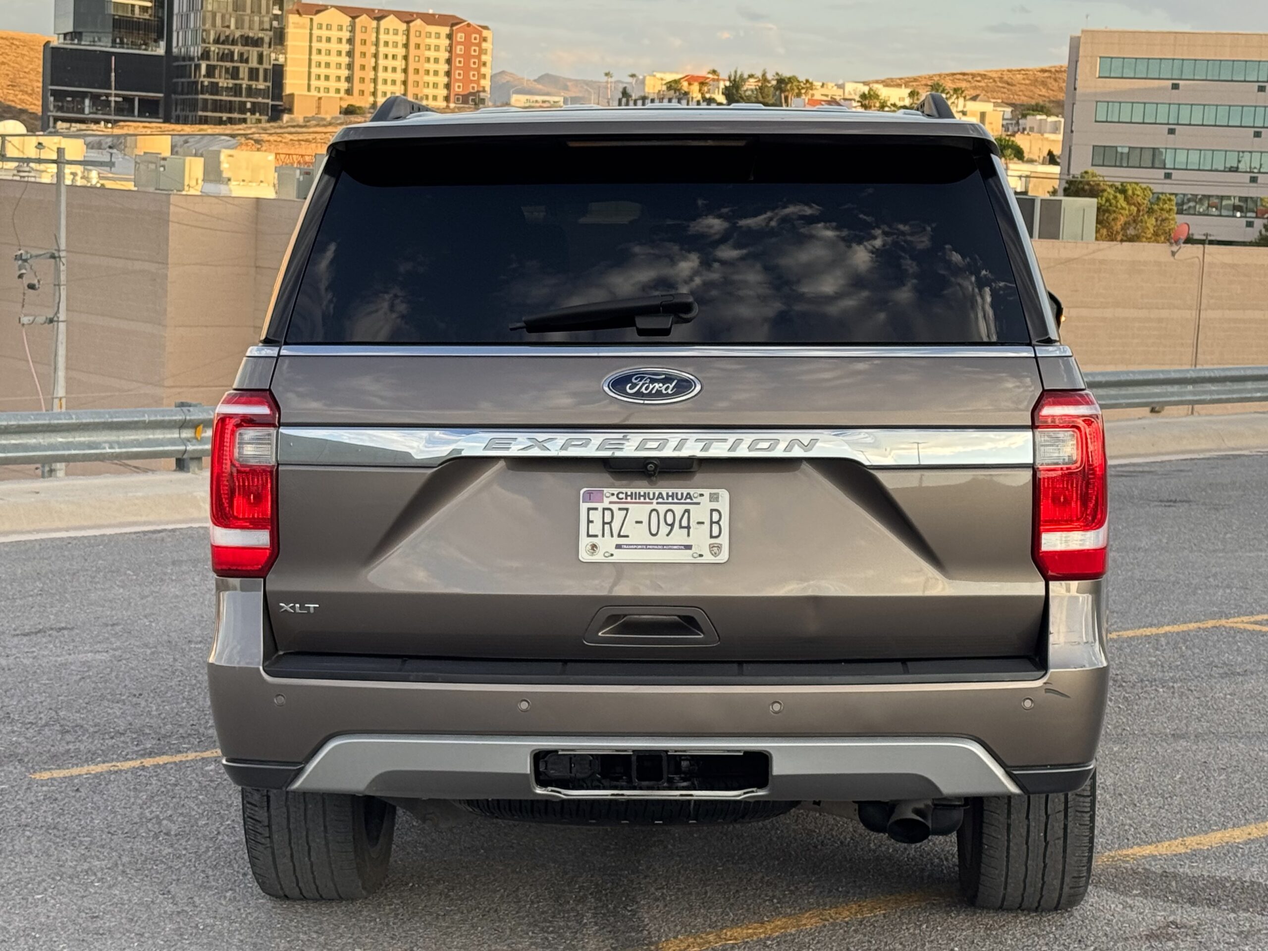 Ford Expedition XLT