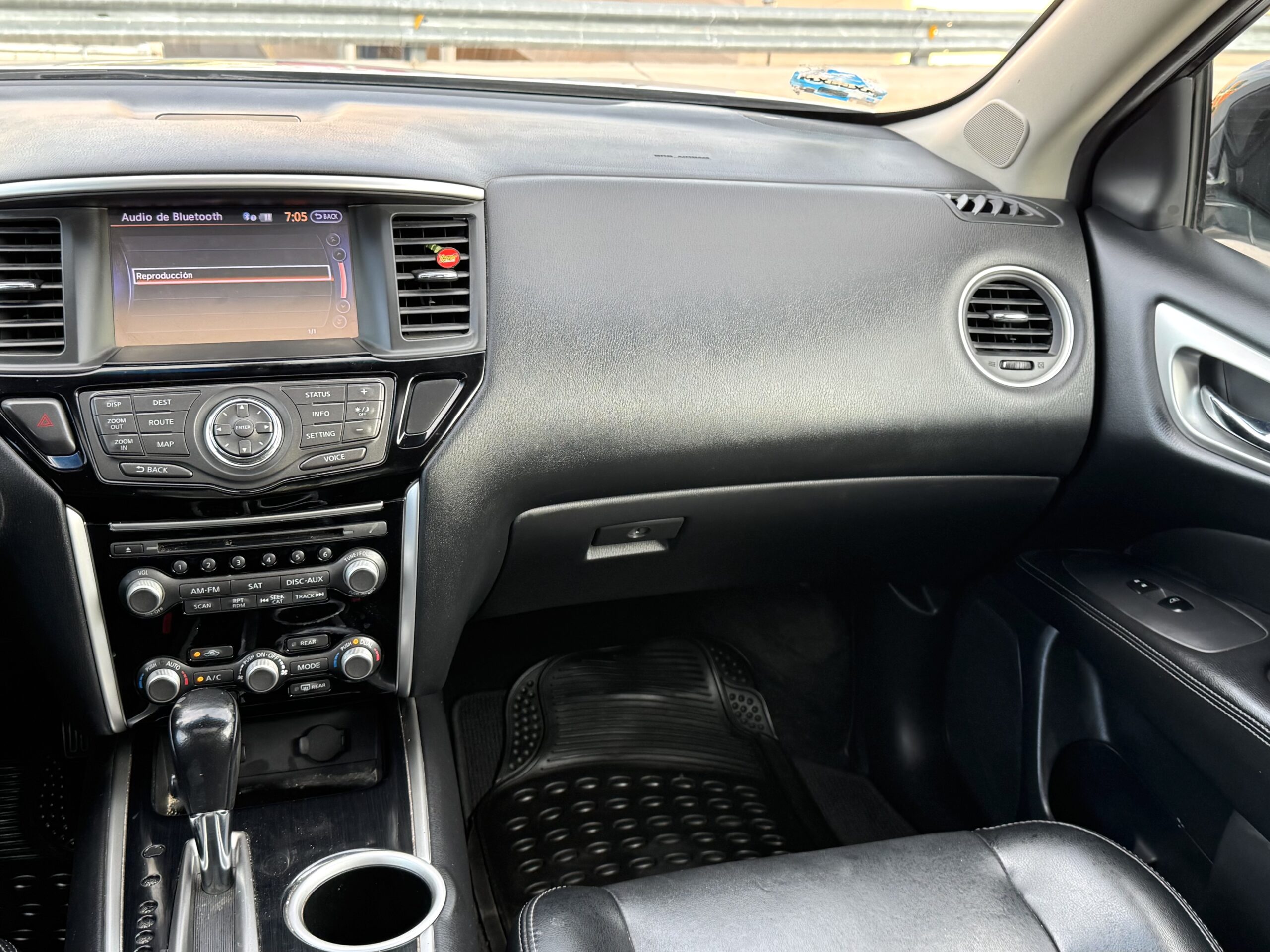 NISSAN PATHFINDER ADVANCE