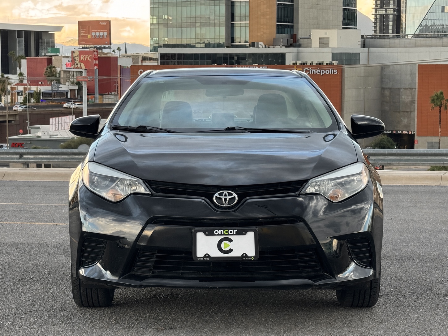 TOYOTA COROLLA BASE