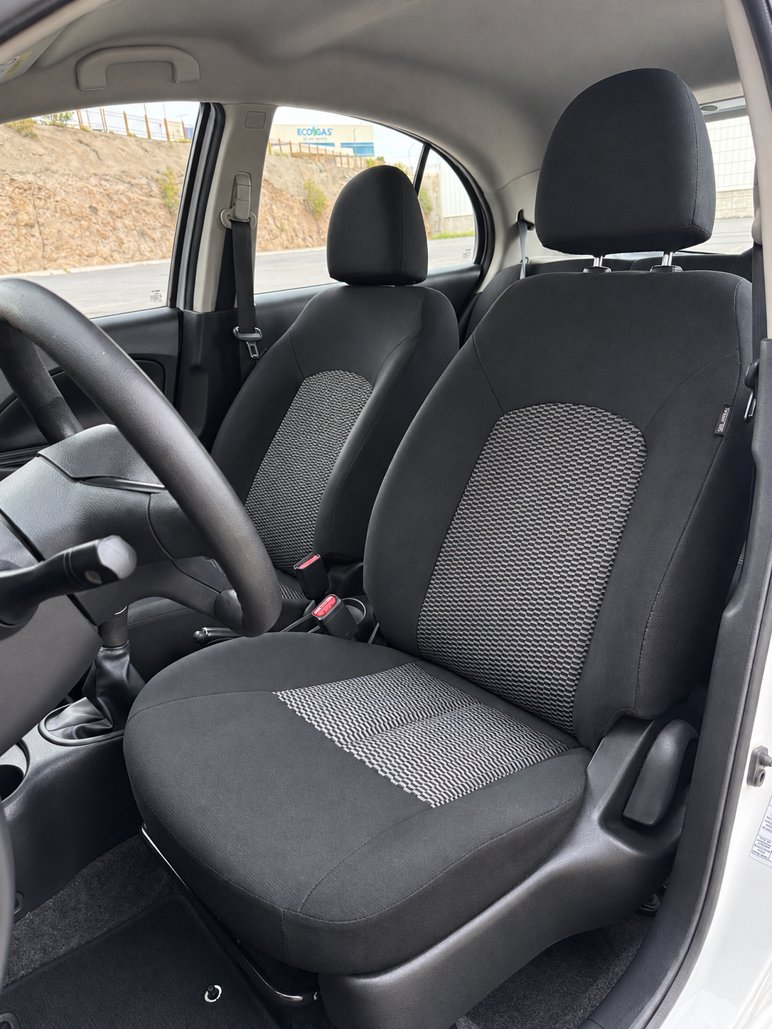 Nissan March Sense