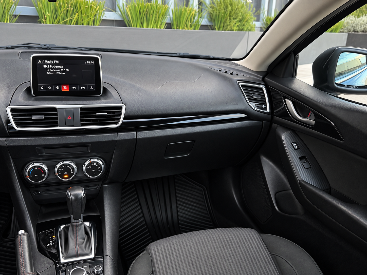 Mazda 3 ITouring HB