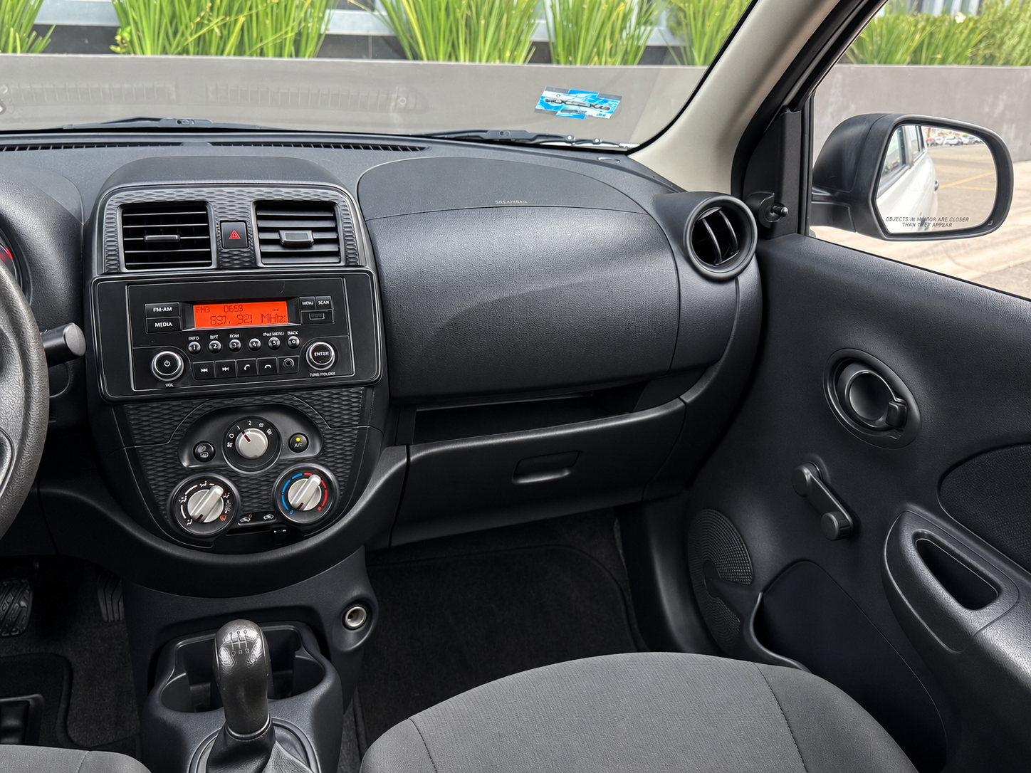Nissan March Sense