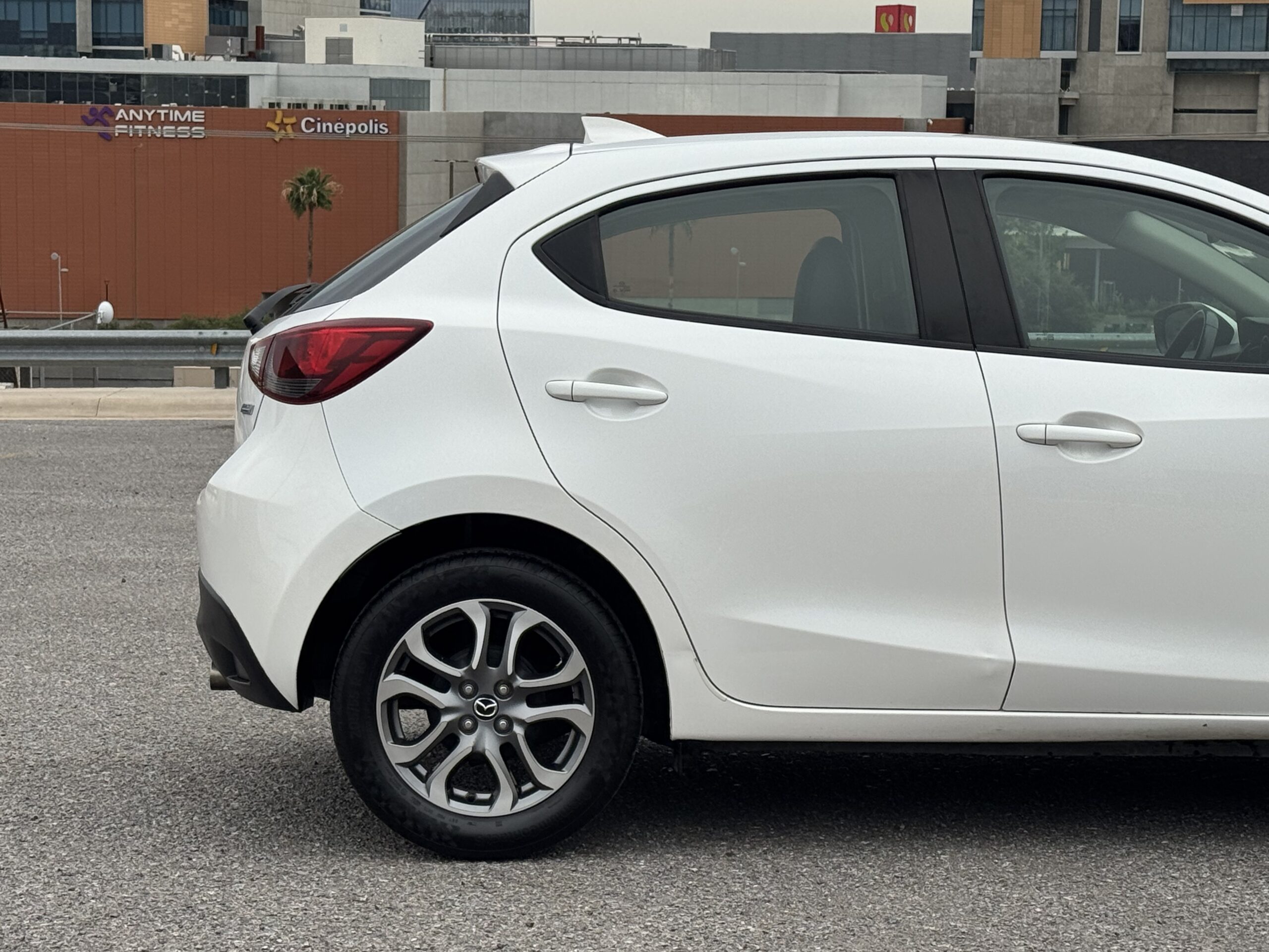Mazda 2 Grand Touring