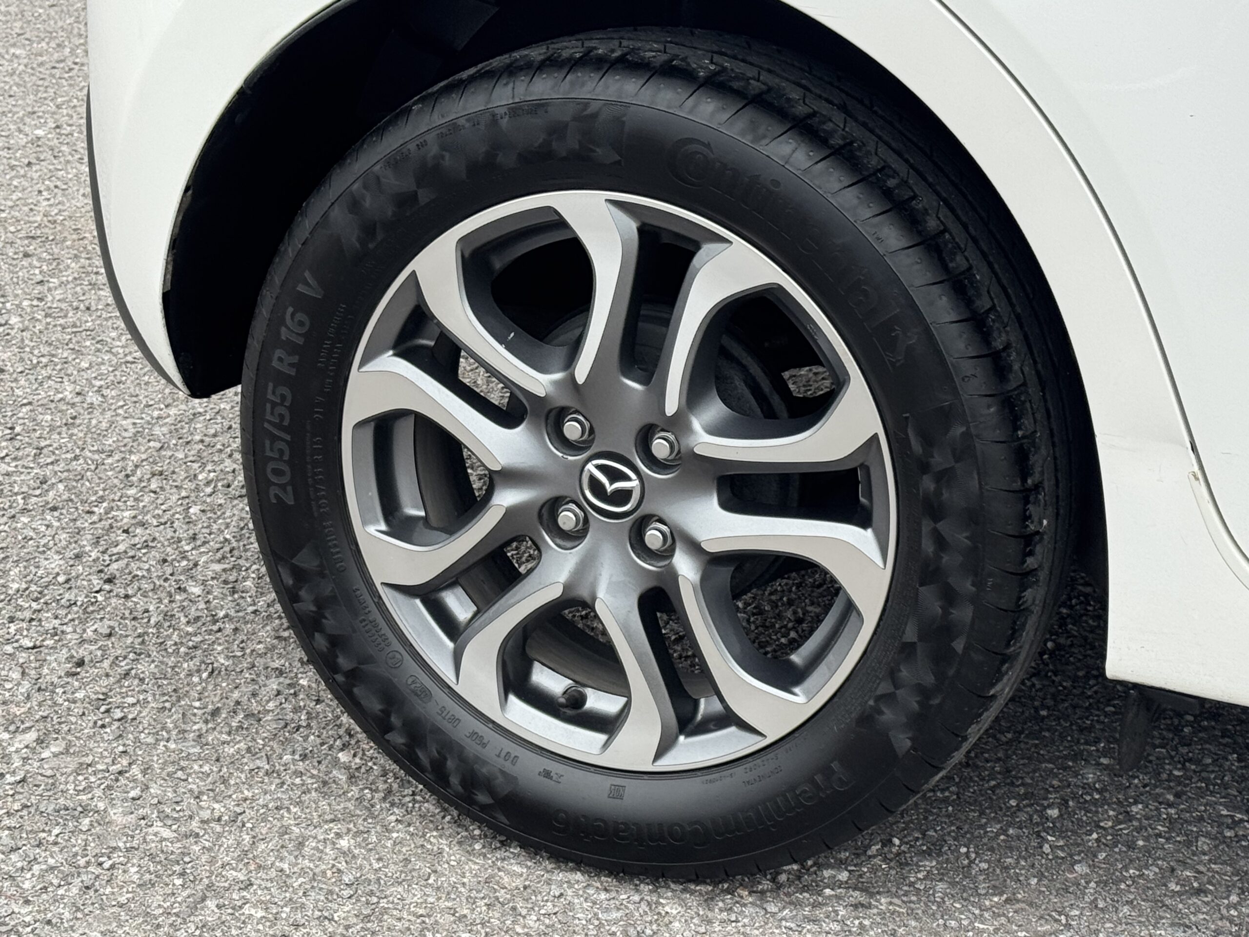 Mazda 2 Grand Touring
